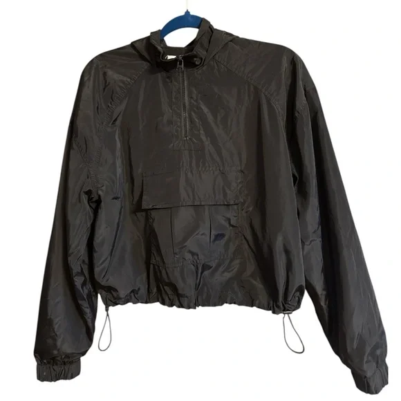 New Look Supreme Black Cropped Windbreaker Hoodie Medium Zip Front Pocket - Picture 2 of 9